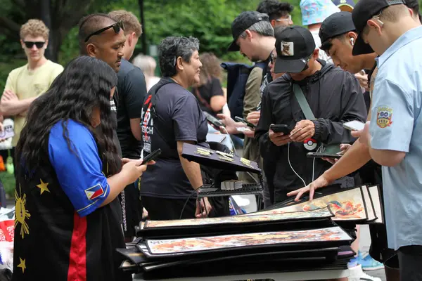 8 Haziran 2025, New York, ABD pokemon festivali 2025, New Park, New York. Central Park, New York 'ta oynanan oyun, aynı zamanda Liberty State Park ve Jersey City' ye de yayılıyor. (niyi fote\ theenews2)                