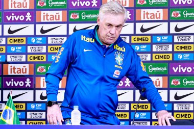Sao Paulo (sp), Brezilya 06 / 09 / 2025 Brezilya Milli Takım koçu Carlos Ancelotti ile Pazartesi öğleden sonra, son eğitim oturumundan önce, Sao Paulo 'daki Neo quimica arenasında basın toplantısı düzenledi. (leco viana / the newws2)