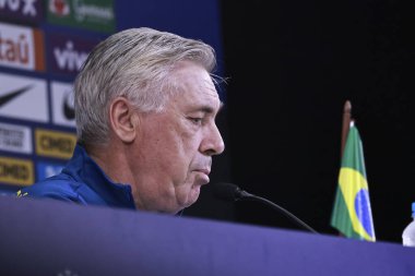 Sao Paulo (sp), Brezilya 06 / 09 / 2025 Brezilya Milli Takım koçu Carlos Ancelotti ile Pazartesi öğleden sonra, son eğitim oturumundan önce, Sao Paulo 'daki Neo quimica arenasında basın toplantısı düzenledi. (leco viana / the newws2)