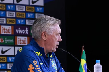 Sao Paulo (sp), Brezilya 06 / 09 / 2025 Brezilya Milli Takım koçu Carlos Ancelotti ile Pazartesi öğleden sonra, son eğitim oturumundan önce, Sao Paulo 'daki Neo quimica arenasında basın toplantısı düzenledi. (leco viana / the newws2)