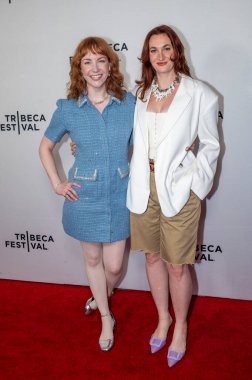 9 Haziran 2025, New York, New York, ABD: (I-r) yönetmen Lauren Meyering ve yapımcı Mackenzie Breeden 2025 Tribeca Festivali 'ndeki 