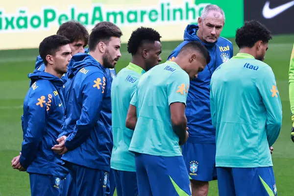 Sao Paulo (sp) Brazil 06 / 09 / 2025 player vinicius jr, bu pazartesi Sao Paulo 'daki Neo Quimica Arena' da (sp) antrenman yaparken Brezilya milli takımı ile antrenman yapıyor. (leco viana / the newws2)