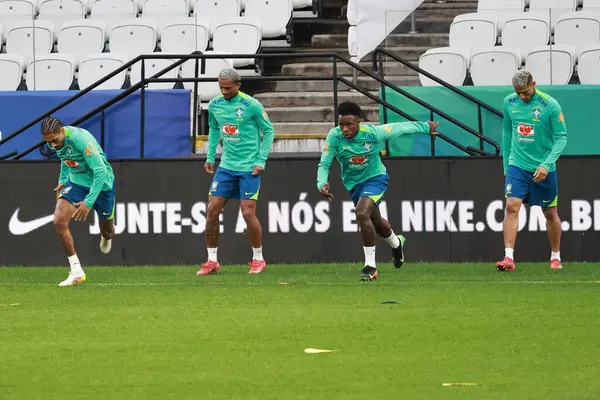 Sao Paulo (sp) Brazil 06 / 09 / 2025 player vinicius jr, bu pazartesi Sao Paulo 'daki Neo Quimica Arena' da (sp) antrenman yaparken Brezilya milli takımı ile antrenman yapıyor. (leco viana / the newws2)