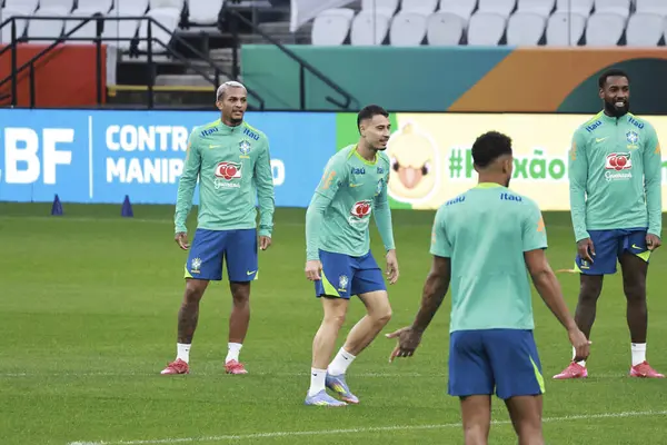 Sao Paulo (sp) Brazilya 06 / 09 / 2025 Brezilya Milli Takımı antrenmanı sırasında Sao Paulo 'daki Neo Quimica Arena' da (sp) bu pazartesi. Takım 2026 Dünya Kupası elemelerinde Paraguay ile karşılaşmaya hazırlanıyor. (leco viana / the newws2)