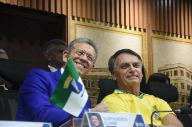 Natal (rn), Brazil 12 / 06 / 2025 - eski başkan jair messias bolsonaro, bu öğleden sonra, 12 Haziran 2025 tarihinde, natal şehir konseyinde, vatandaşlık unvanı aldı ve Ponta negra plajına gitti (jose aldenir / thews2)