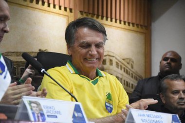 Natal (rn), Brazil 12 / 06 / 2025 - eski başkan jair messias bolsonaro, bu öğleden sonra, 12 Haziran 2025 tarihinde, natal şehir konseyinde, vatandaşlık unvanı aldı ve Ponta negra plajına gitti (jose aldenir / thews2)