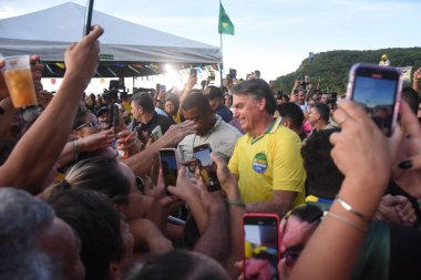 Natal (rn), Brazil 12 / 06 / 2025 - eski başkan jair messias bolsonaro, bu öğleden sonra, 12 Haziran 2025 tarihinde, natal şehir konseyinde, vatandaşlık unvanı aldı ve Ponta negra plajına gitti (jose aldenir / thews2)