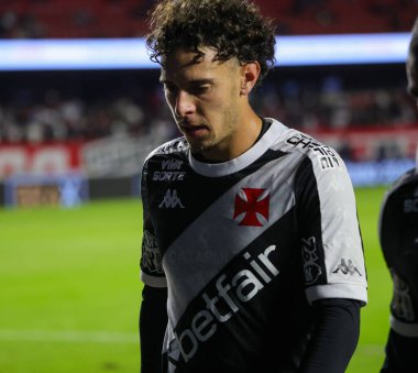 Sao Paulo (SP), 06 / 12 / 2025 - Nuno Moreira, Morumbis Stadyumu 'nda (tomze fonseca / theenews2) düzenlenen Brezilya Şampiyonası' nın 12. turu için geçerli olan Sao Paulo ve Vasco arasındaki maçta golünü kutluyor.)