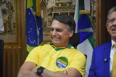 Natal (rn), Brazil 12 / 06 / 2025 - eski başkan jair messias bolsonaro, bu öğleden sonra, 12 Haziran 2025 tarihinde, natal şehir konseyinde, vatandaşlık unvanı aldı ve Ponta negra plajına gitti (jose aldenir / thews2)