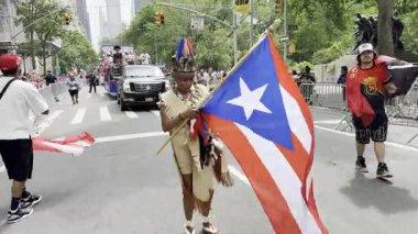 New York 'ta 2025 Porto Riko Günü Geçidi. 8 Haziran 2025, New York, ABD: 2025 'te New York' ta düzenlenen Ulusal Porto Riko Günü Geçidi (National Porto Riko Day Parade) 8 Haziran Pazar günü gerçekleşti..) 
