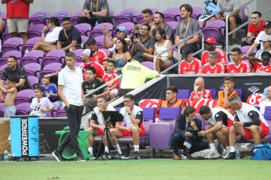 20 Haziran 2025, Orlando, Florida, ABD: Benfica 'nın Benfica ve Auckland FC arasındaki futbol maçında Orlando' daki Inter & co Stadyumu 'ndaki faz grubunda bruno lage Coach of Benfica. (niyi fote / the new ws2)