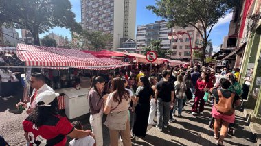 Sao Paulo (SP), Brezilya 06 / 29 / 2025 - Sao Paulo 'daki Praca da Liberdade' de, gastronomi ve geziler için turistleri ve yerlileri bir araya getiren geleneksel bir Japon mahallesi (oslaim brito / theenews2)