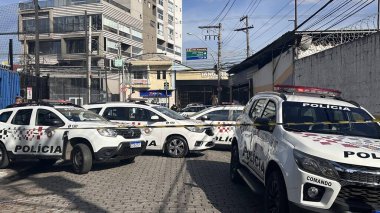 Sao Paulo (sp), Brezilya inşaat sektöründe çalışan 07 / 05 / 2025 işadamı Rua Felizarda Firmino de Andrade 'deki guarulhos şehrinin orta bölgesinde infaz edildi, polis soruşturmayı sonuçlandırmak üzere olay yerinde bulunuyor (oslaim brito / thews2)