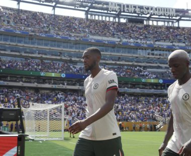 Chelsea, Fifa Dünya Kupası 2025 yarı finallerinde fluminense 'i yendi. 8 Temmuz 2025, New Jersey, ABD: Chelsea oyuncuları futbol maçından sonra taraftarlarıyla fluminense 'e karşı zaferlerini kutluyorlar (niyi fote / thews2)