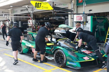 Sao Paulo (SP), Brezilya 7 / 10 / 2025 Movement in the Rolex 6 Hours of Sao Paulo pit, in the Fifth of the FIA WEC (Dünya Dayanıklılık Şampiyonası), which 's taken at the Jose Carlos Pace racetrack (leco viana / thenews2)
