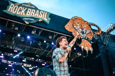 Belo Horizonte (MG), Brezilya, 12 Temmuz 2025. Nando Reis, bu Cumartesi günü Prime Rock Brasil 'deki performansı sırasında Mineirao Stadyumu' nda (diego tavares / theenews2)