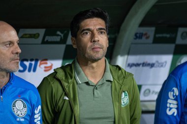 Sao Paulo (SP), Brezilya 7 / 16 / 2025 - Palmeiras ve Mirassol arasındaki maçta Koç Abel Ferreira, Brezilya Futbol Şampiyonası 'nın 14. turunda, 16 Temmuz 2025 Çarşamba akşamı (ronaldo barreto / thenews2)