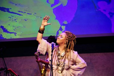 Anelis, Brezilya 'da yaz aylarında performans sergiliyor. 19 Temmuz 2025, New York, ABD: Anelis Varsayımsal olarak Brezilyalı şarkıcı-söz yazarı (niyi fote / thews2)