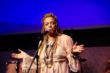 Anelis, Brezilya 'da yaz aylarında performans sergiliyor. 19 Temmuz 2025, New York, ABD: Anelis Varsayımsal olarak Brezilyalı şarkıcı-söz yazarı (niyi fote / thews2)