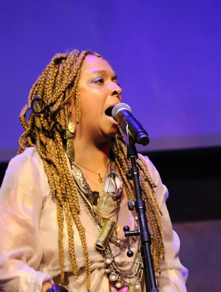 Anelis, Brezilya 'da yaz aylarında performans sergiliyor. 19 Temmuz 2025, New York, ABD: Anelis Varsayımsal olarak Brezilyalı şarkıcı-söz yazarı (niyi fote / thews2)