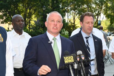 New York İtfaiyesi 'nin İHA' ları. 30 Temmuz 2025, New York, New York, ABD New York İtfaiye Departmanı farklı şirketlerin insansız hava araçlarının neler yapabileceğini görmek için çalışıyor. Departmanın hazır olmasına yardım etmek için. (Victor M. Matos/Thenews2)