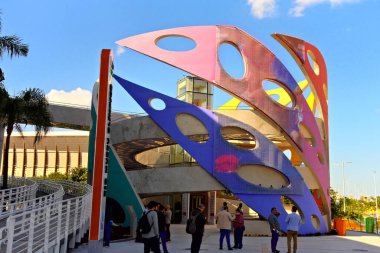 Rio de Janeiro (RJ), Brezilya 1 Ağustos 2025 - Belediye Başkanı Eduardo Paes bu Cuma günü Olimpiyat Parkı 'ndaki Velodrome' da bulunan Rio Olimpiyat Müzesini ziyaret etti. (Saul Angelo / the new-two))