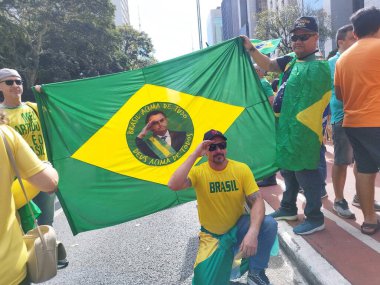 Sao Paulo (SP), Brezilya 08 / 03 / 2025 - Eski Cumhurbaşkanı Jair Bolsonaro 'nun destekçileri, Yüksek Federal Mahkemesi ve Bakan Alexandre de Moraes' i (leandro chemalle / theenews2)