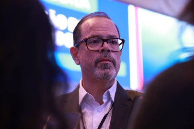 Sao Paulo (SP), Brezilya, 5 Ağustos 2025 Renato Medicis, Ege Sağlık ve Katılım Kurumu Başkan Yardımcısı, gazetecilerle yapılan açık artırma sonrasında basın toplantısına katıldı..