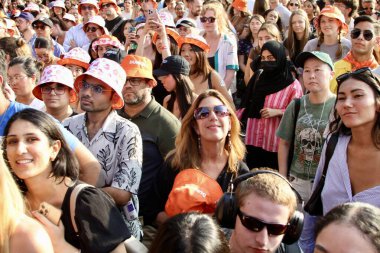 Z100New York yaz partisi '25. 7 Ağustos 2025, New York, ABD: Iheart Media sırasındaki hayranlar New York 'un 25 yazlık partisi (niyi fote / thews2)