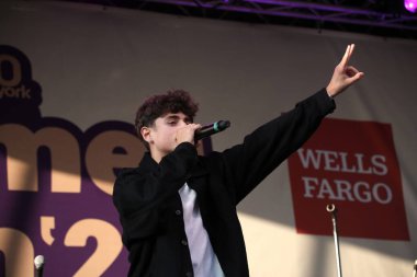 Z100New York yaz partisi '25. 7 Ağustos 2025, New York, ABD: dom innarella during iheart media New York 's summer bash' 25 (niyi fote / the enews2)