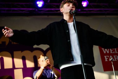 Z100New York yaz partisi '25. 7 Ağustos 2025, New York, ABD: dom innarella during iheart media New York 's summer bash' 25 (niyi fote / the enews2)