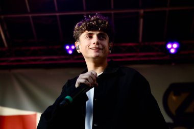 Z100New York yaz partisi '25. 7 Ağustos 2025, New York, ABD: dom innarella during iheart media New York 's summer bash' 25 (niyi fote / the enews2)