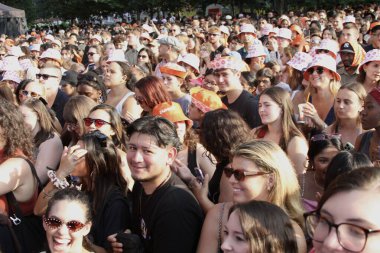 Z 100 New York yaz partisi '25. 7 Ağustos 2025, New York, ABD: New York 'un bir numaralı müzik istasyonu (niyi fote / thenews2), Iheart Media' nın Z100 'ü boyunca hayranları)