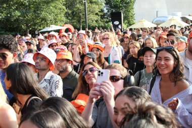 Z 100 New York yaz partisi '25. 7 Ağustos 2025, New York, ABD: New York 'un bir numaralı müzik istasyonu (niyi fote / thenews2), Iheart Media' nın Z100 'ü boyunca hayranları)