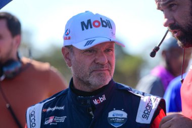 Curvelo (MG), Brezilya 08 / 16 / 2025 - stok otomobil sürücüsü Rubinho Barrichello, bu Cumartesi günü Curvelo, Minas Gerais 'in orta bölgesindeki Circuito dos Cristals' da düzenlenen sprint yarışı sırasında. (Paulo Ti / Tenews2)