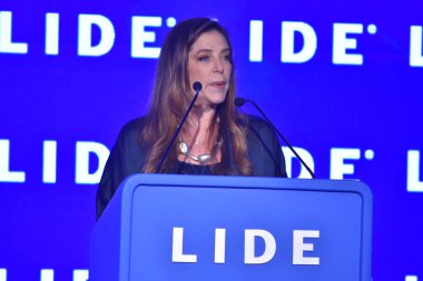 Rio de Janeiro (RJ), 22 Ağustos 2025 - Lide Rio de Janeiro başkanı Andrea Repsold, Lide Business Forum sırasında. 24. Lide İş Forumu, Fairmont Otel 'de düzenlendi (saulo angelo / the new ws2)