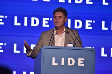 Rio de Janeiro (RJ), 22 Ağustos 2025 - Temiz Yakıtlar - Brezilya için Yeni Yakıt Çağı. Copacabana 'daki Fairmont Otel' de (RJ) düzenlenen 24. Lide İş Konferansı 'nda bu Cuma (22) valiler bir araya geldi.)