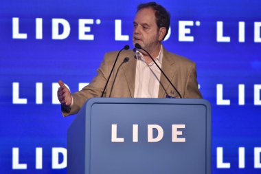 Rio de Janeiro (RJ), 22 Ağustos 2025 - Temiz Yakıtlar - Brezilya için Yeni Yakıt Çağı. Copacabana 'daki Fairmont Otel' de (RJ) düzenlenen 24. Lide İş Konferansı 'nda bu Cuma (22) valiler bir araya geldi.)