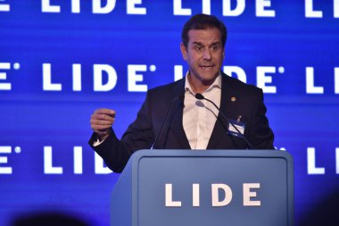 Rio de Janeiro (RJ), 22 Ağustos 2025 - Temiz Yakıtlar - Brezilya için Yeni Yakıt Çağı. Copacabana 'daki Fairmont Otel' de (RJ) düzenlenen 24. Lide İş Konferansı 'nda bu Cuma (22) valiler bir araya geldi.)