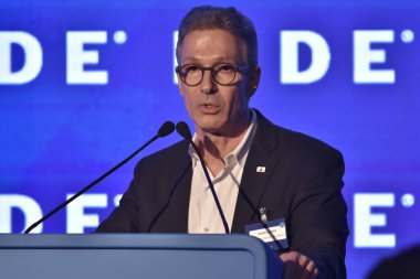 Rio de Janeiro (RJ), Brezilya 22 Ağustos 2025 - Lide Forum sırasında Minas Gerais, Romeu Zema Valisi. Panel 4 - Genel Ekonomi ve Sosyal Kalkınma - Genel Ekonominin Çözümleri ve İyi Örnekleri (saulo angelo / the enews2)