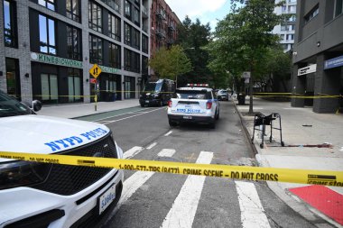 Manhattan, New York 'ta 23. Karakol sınırları içinde Madison Bulvarı ve 110. Cadde' de yürüyen yaşlı bir kadın vurularak öldürüldü. 27 Ağustos 2025, Manhattan, New York, ABD (Kyle Mazza / the Newws2)