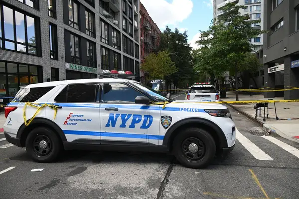 Manhattan, New York 'ta 23. Karakol sınırları içinde Madison Bulvarı ve 110. Cadde' de yürüyen yaşlı bir kadın vurularak öldürüldü. 27 Ağustos 2025, Manhattan, New York, ABD (Kyle Mazza / the Newws2)