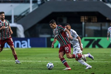 Santos (SP), 08 / 31 / 2025 - Brezilya / Santos vs Fluminense - Fluminense oyuncusu Kevin Serna ile Brezilya Şampiyonası Serisi A 'nın 22. turu için oynanan maçta Urbano Caldeira Stadyumu' nda karşılaştı. (pedro paulo diaz\ yeni2)