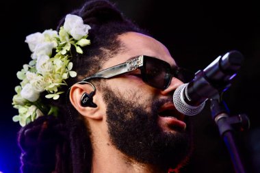 31 Ağustos 2025, New York, ABD: Evandro fioti, Brezilyalı şarkıcı, söz yazarı, ve yaratıcı vizyoner, hip-hop kültürünü siyahi kimliği tanıtmak için aktivizmle harmanlıyor (niyi fote / thenews2)
