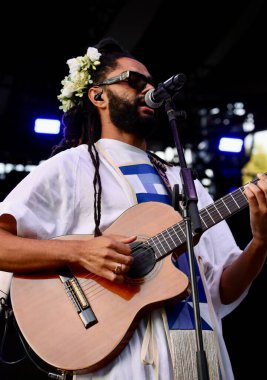 31 Ağustos 2025, New York, ABD: Evandro fioti, Brezilyalı şarkıcı, söz yazarı, ve yaratıcı vizyoner, hip-hop kültürünü siyahi kimliği tanıtmak için aktivizmle harmanlıyor (niyi fote / thenews2)