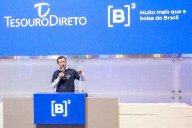 Sao Paulo (SP), Brezilya 1 Eylül 2025, Rogerio Ceron, Ulusal Hazine Bakanı (STN), Brezilyalı aktris Renata Sorrah (leco viana / theenews2)