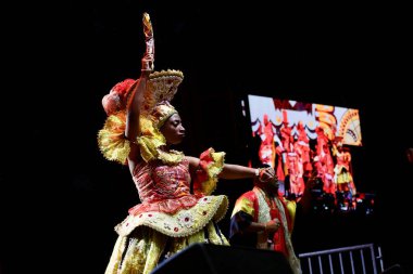 31 Ağustos 2025, New York, ABD: ile aiye 18. İnffinito Brezilya film festivali eşliğinde Central Park 'ın başkentinde canlı performans sergiliyor. (niyi fote / the new ws2)