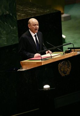 25 Eylül 2025, New York, ABD: Yemen Cumhuriyeti Başkanlık Liderlik Konseyi Başkanı Rashad Mohammed Al-Alimi, UNGA 80 Genel Kurul Toplantısına seslendi. (niyi fote\ theenews2)    