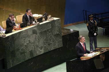 25 Eylül 2025, New York, ABD: Gürcistan Devlet Başkanı Ekselansları Mikheil Kavelashvili, New York 'taki BM karargahında gerçekleşen UNGA 80 Genel Kurul Toplantısına hitaben bir konuşma yaptı. (niyi fote\ theenews2)    