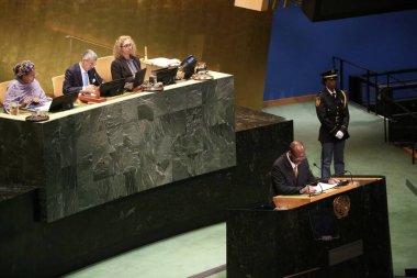 25 Eylül 2025, New York, ABD: Majesteleri Kral III. Mswati, Eswatini Krallığı Başkanı Birleşmiş Milletler genel merkezinde gerçekleşen UNGA 80 Genel Kurul Toplantısına seslendi (niyi fote / thenews2)